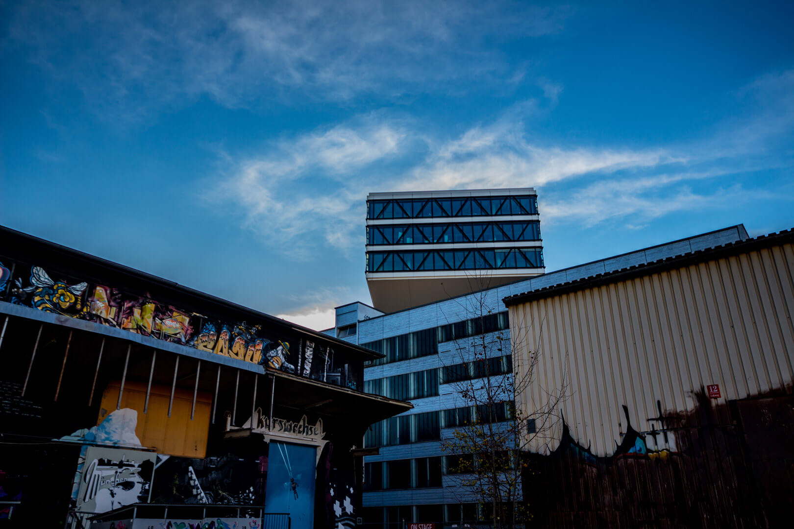 der-kunstpark-ost-in-m-nchen-blog-der-blauen-stunde